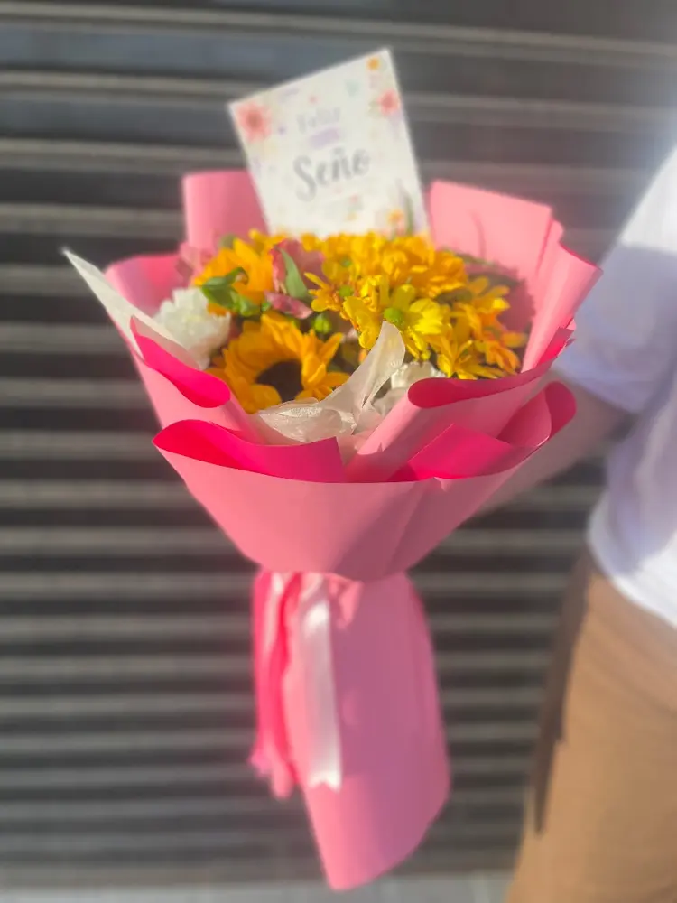 Ramo de girasoles para la seño ❤️